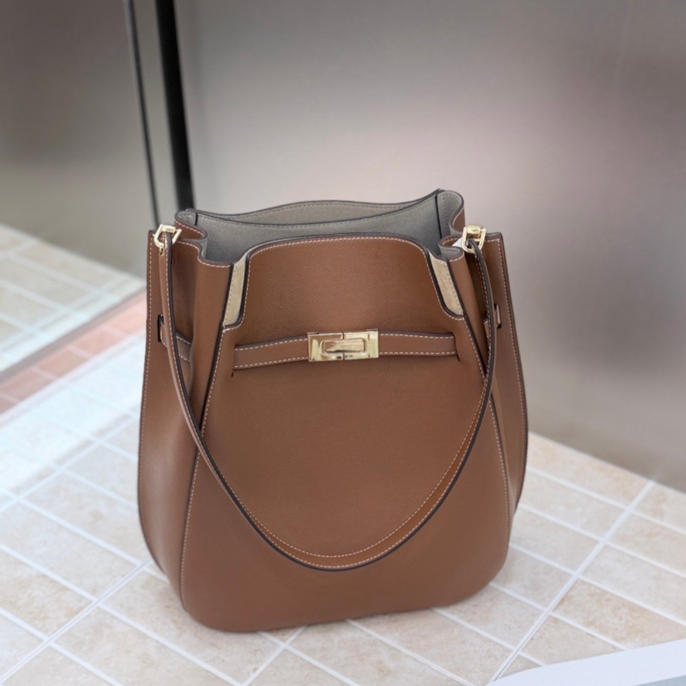Luxury Bags Leather - Neue Bucket Bag im Old-Money-Stil, große